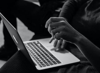Ways to Stay Fit and Well Using the Internet Stay Fit and Well Using the Internet